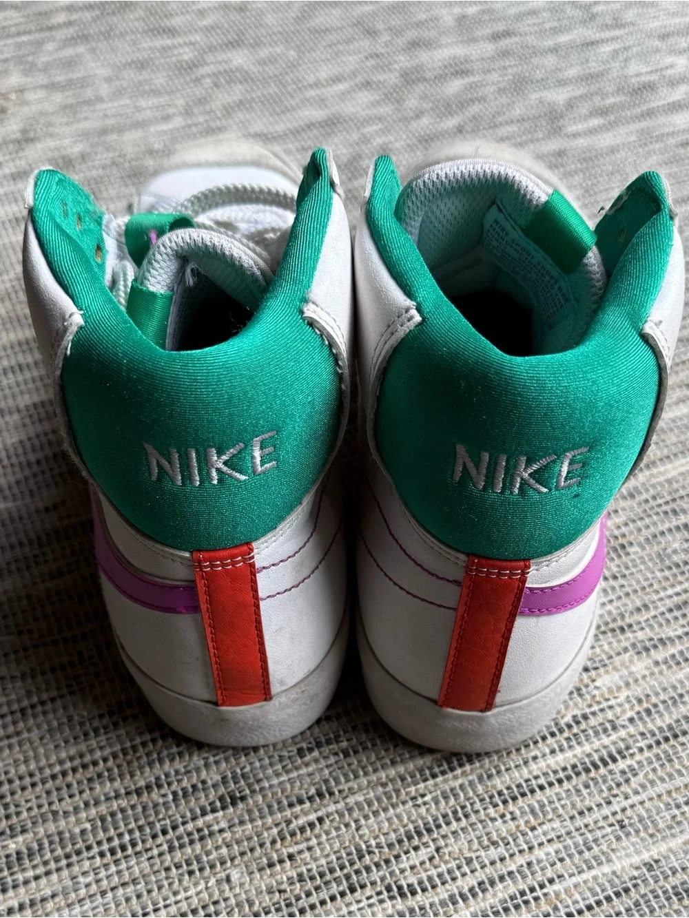Nike blazer mid